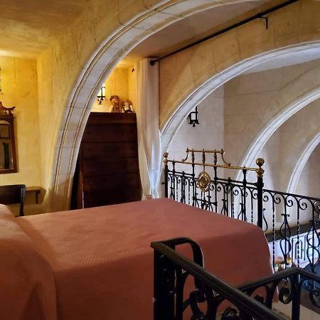 Cozy Corner House In Valletta - Authentic! Экстерьер фото