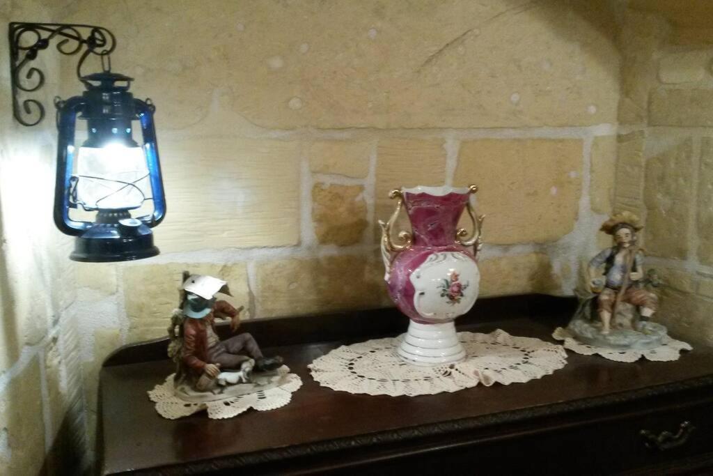 Cozy Corner House In Valletta - Authentic! Экстерьер фото
