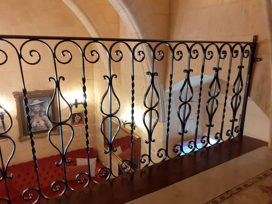 Cozy Corner House In Valletta - Authentic! Экстерьер фото