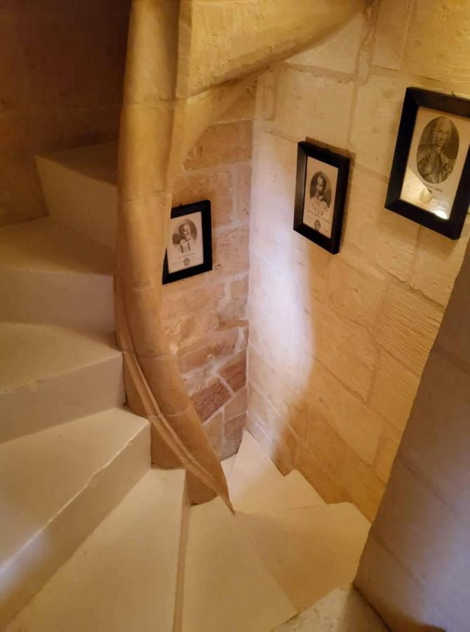 Cozy Corner House In Valletta - Authentic! Экстерьер фото