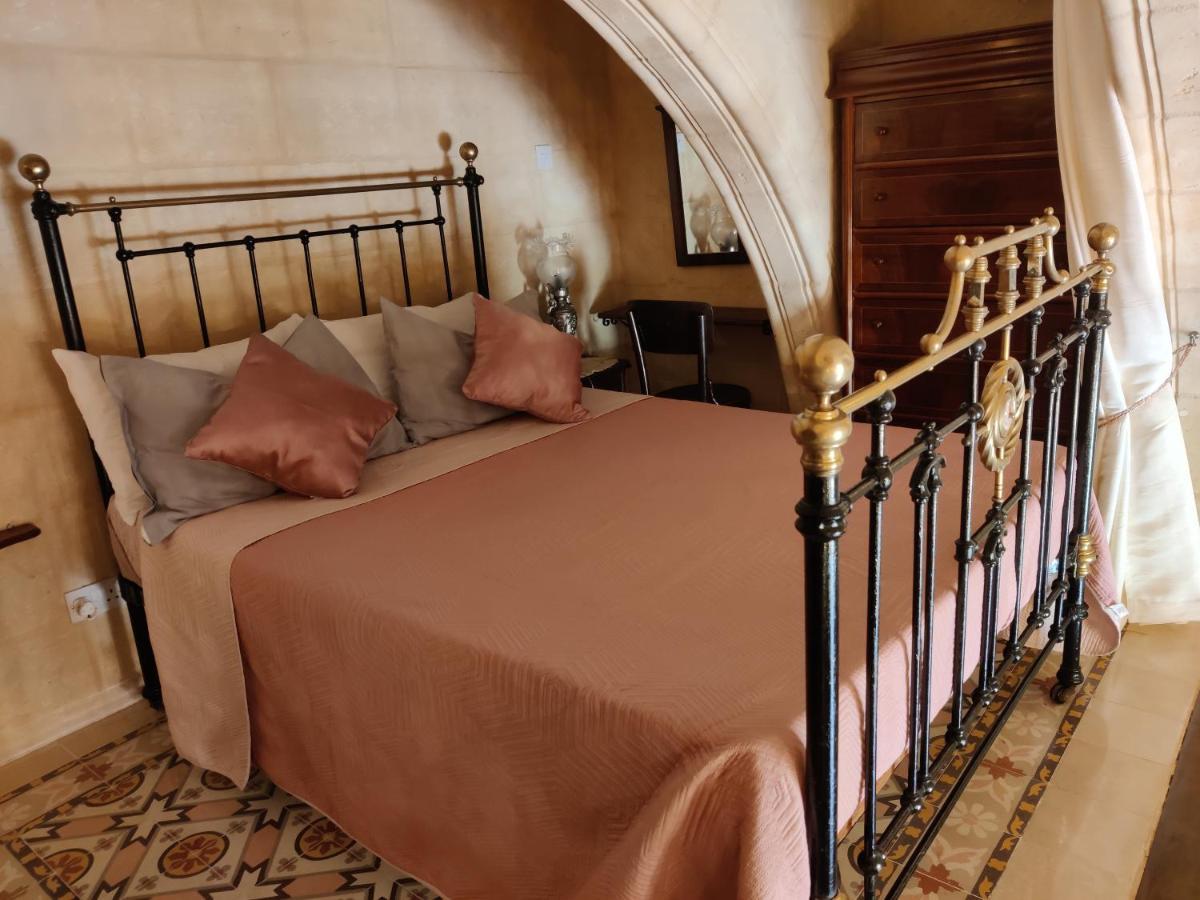 Cozy Corner House In Valletta - Authentic! Экстерьер фото